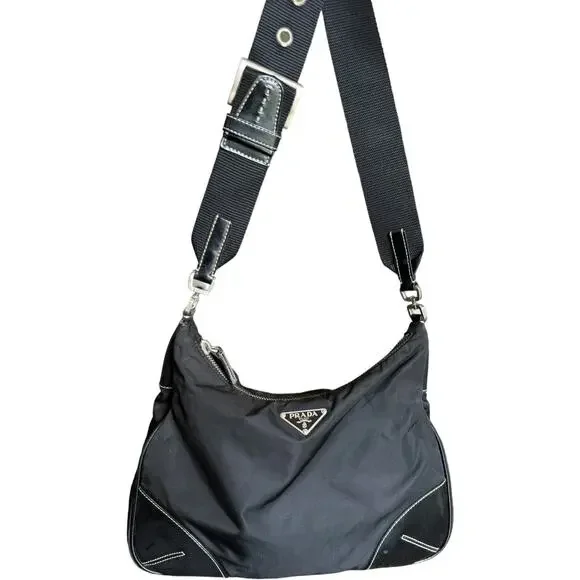 💎✨BEAUTIFUL✨💎Authentic Prada Black Tessuto Shoulder Bag - Picture 3 of 5